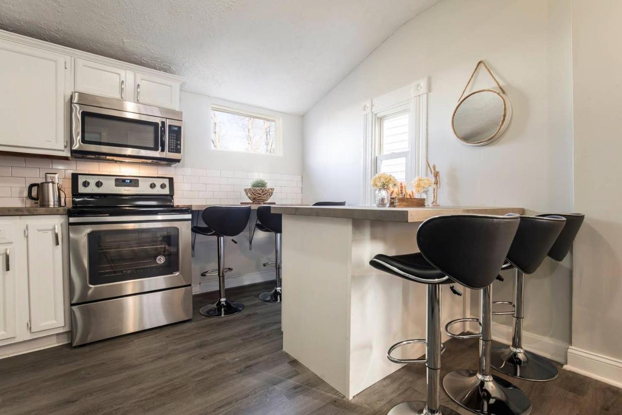Louisville Dream House 4Br 2Ba By Cozysuites Extérieur photo